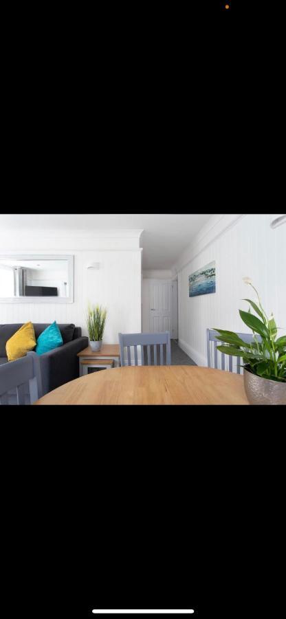 Driftwood Luxury Apartment ライム・レジス エクステリア 写真