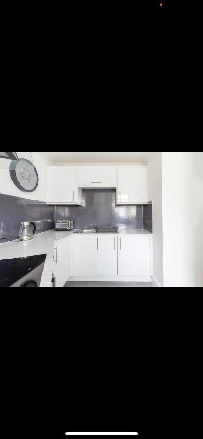 Driftwood Luxury Apartment ライム・レジス エクステリア 写真